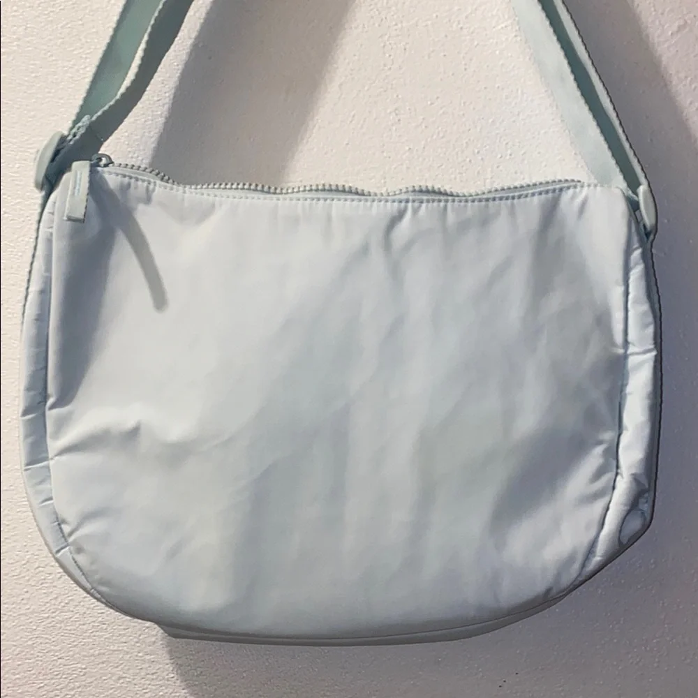 Reebok Light Mint green adjustable Shoulder/Crossbody Bag - Picture 8 of 11